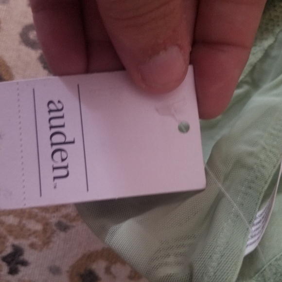 Green bra. 34D - Picture 3 of 3